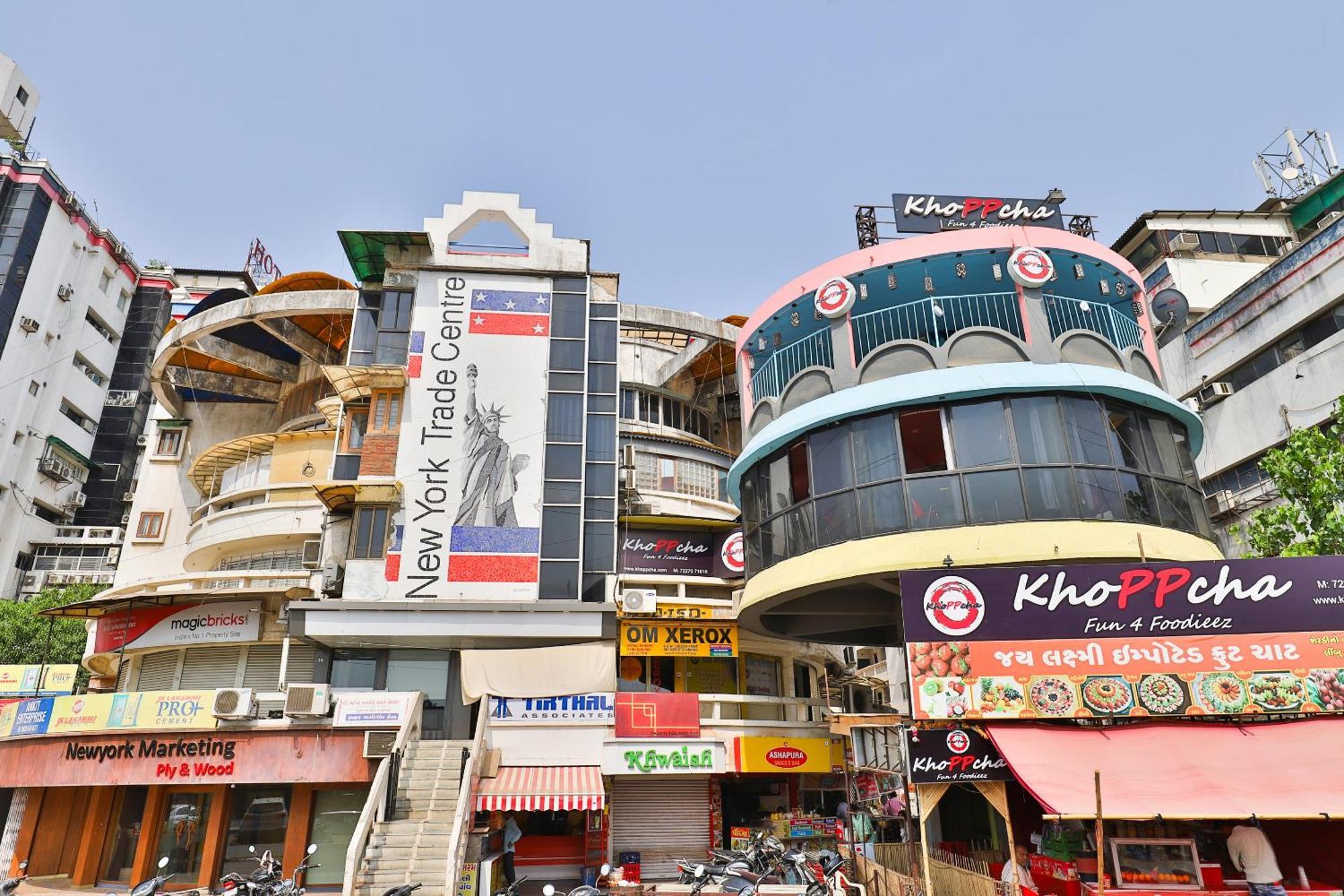 Hotel O Sri Balaji Residency Ahmedabad Exteriör bild