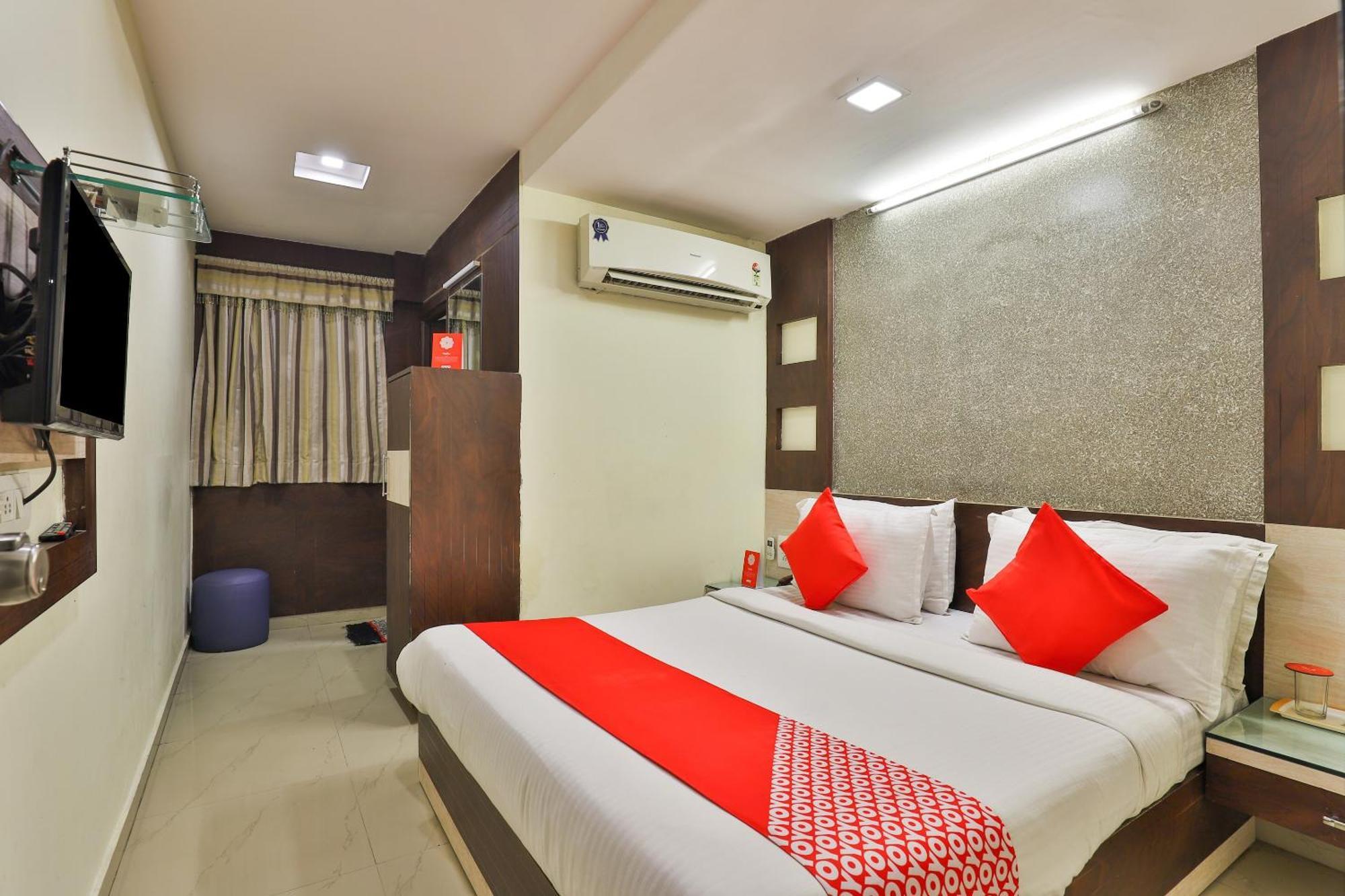 Hotel O Sri Balaji Residency Ahmedabad Exteriör bild